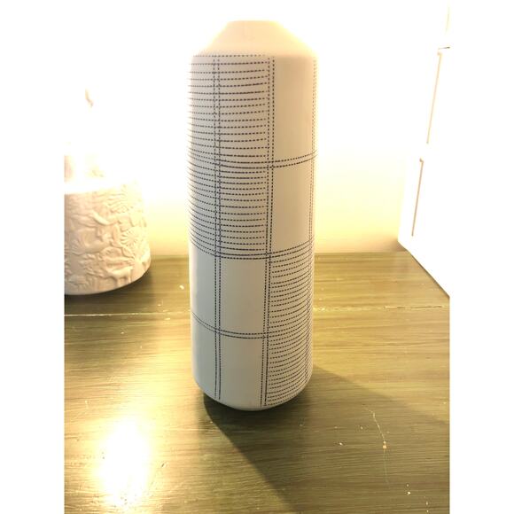 CB2 EUC Tall Light Blue Ceramic Vase with Darker Blue Accent Lines 12" - Picture 4 of 5